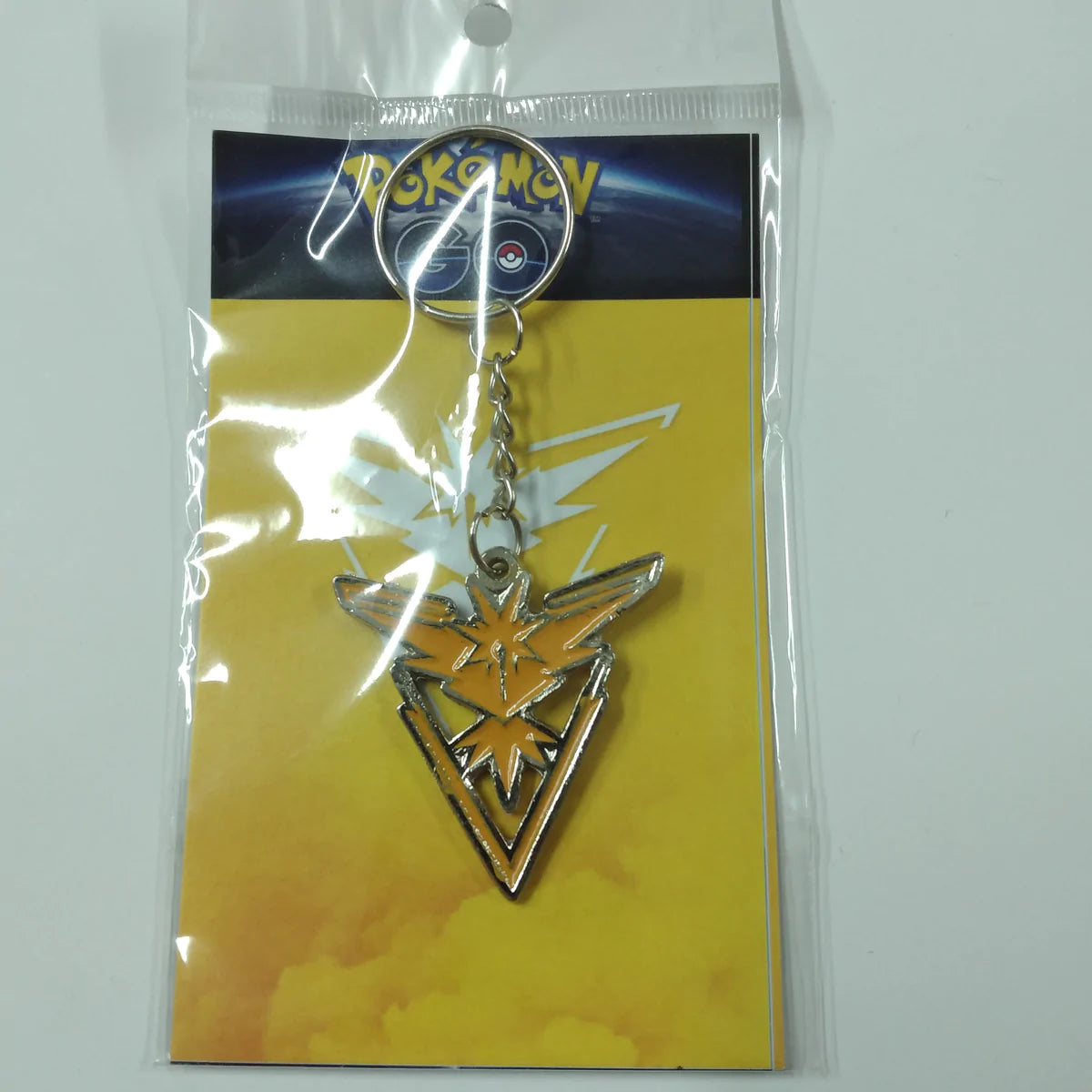 Pokemon Go Team Instinct (colgante o llavero)