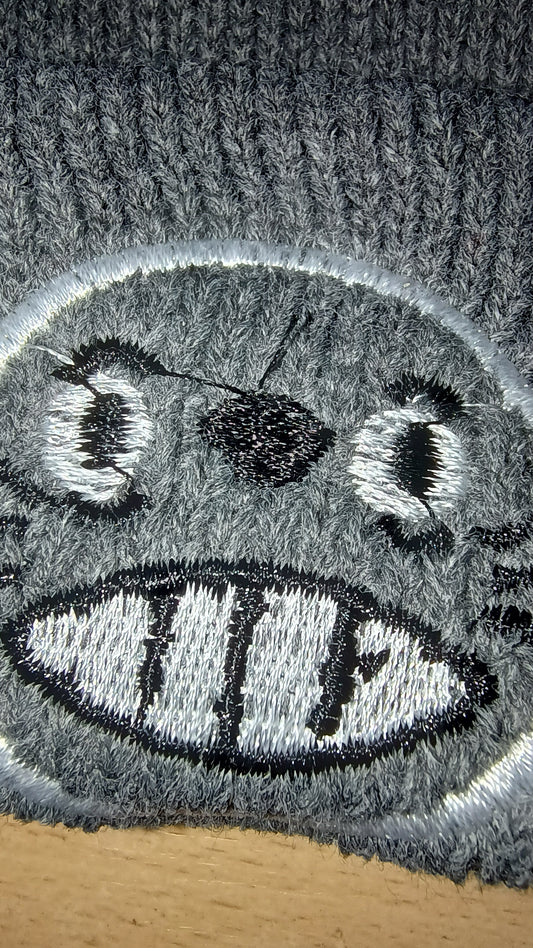Gorro bordado Totoro