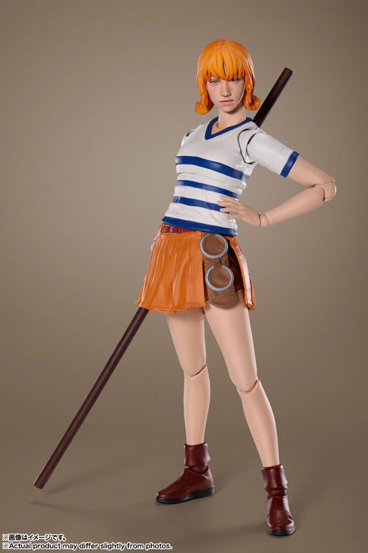 (Pre-Venta) S.H. Figuarts -	Nami ver. Netflix