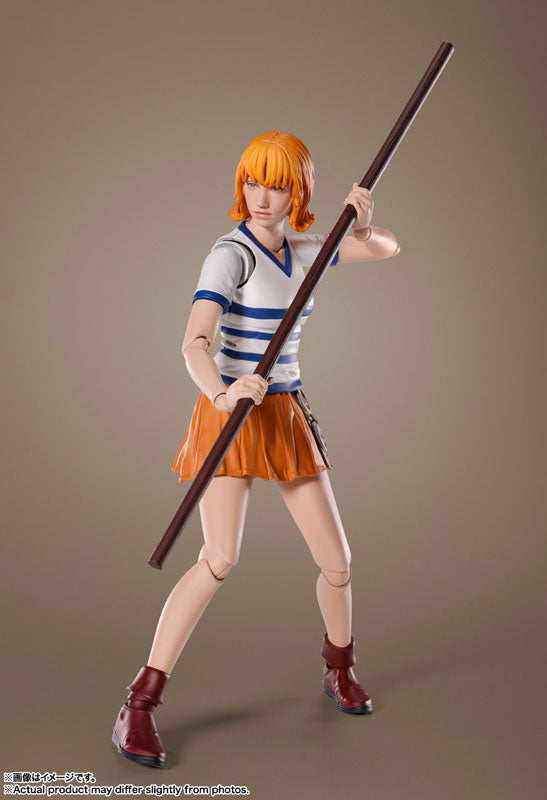 (Pre-Venta) S.H. Figuarts -	Nami ver. Netflix