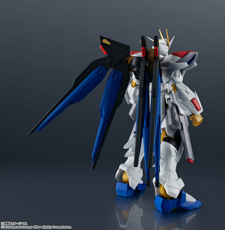 (Pre-Venta) Robot Spirits - STRIKE FREEDOM GUNDAM TYPEII