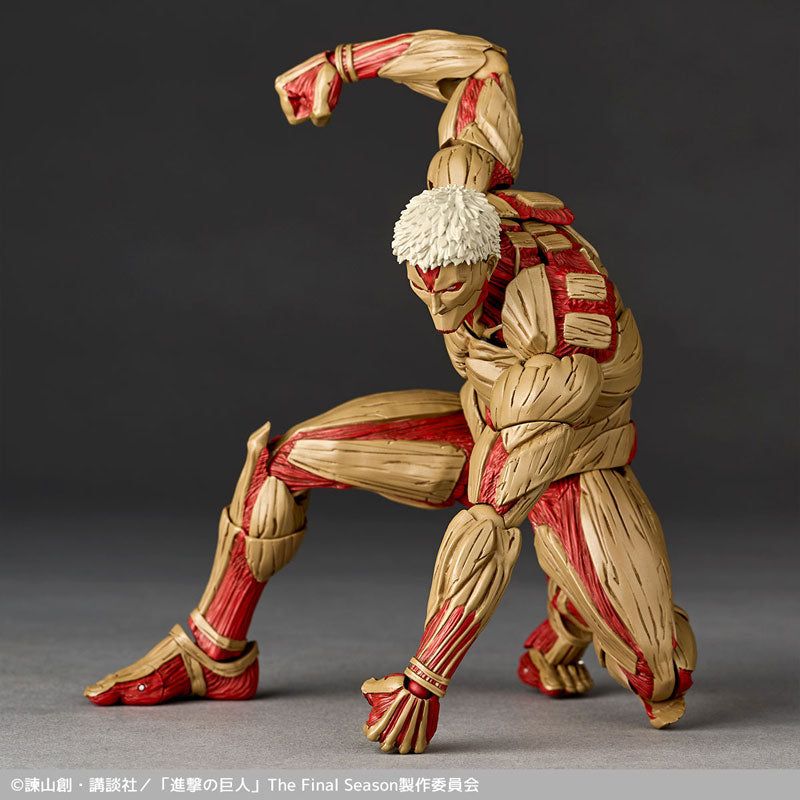 (Pre-Venta) Revoltech Amazing Yamaguchi - Armored Titan (Reiner Braun)