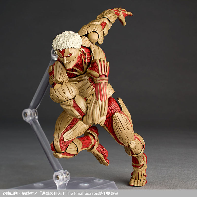 (Pre-Venta) Revoltech Amazing Yamaguchi - Armored Titan (Reiner Braun)