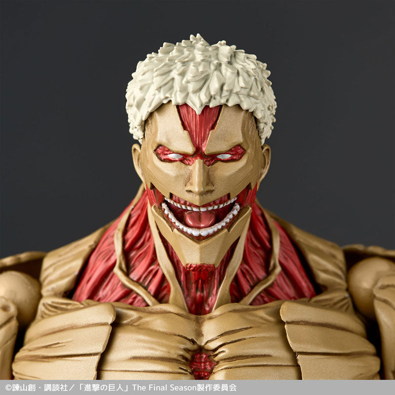 (Pre-Venta) Revoltech Amazing Yamaguchi - Armored Titan (Reiner Braun)