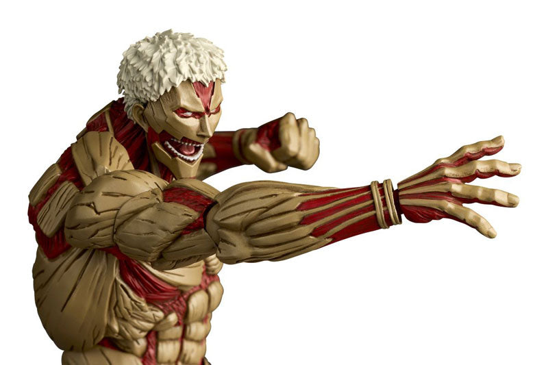 (Pre-Venta) Revoltech Amazing Yamaguchi - Armored Titan (Reiner Braun)