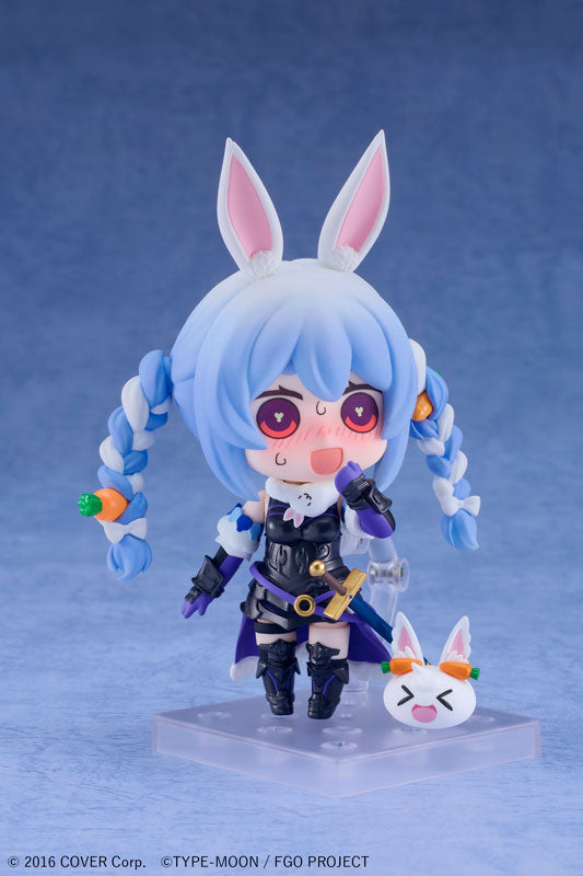 (Pre-Venta) Nendoroid - Usada Pekora (Mash Kyrielight Collaboration)