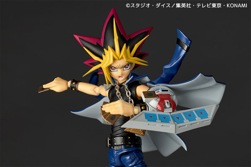 (Pre-Venta) Revoltech - Yugi Muto (Yami Yugi/Atem)