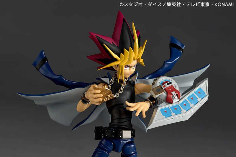 (Pre-Venta) Revoltech - Yugi Muto (Yami Yugi/Atem)