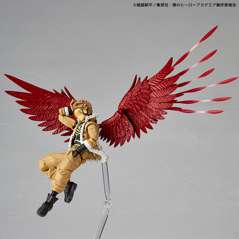 (Pre-Venta) Revoltech Amazing Yamaguchi - Hawks (Keigo Takami)