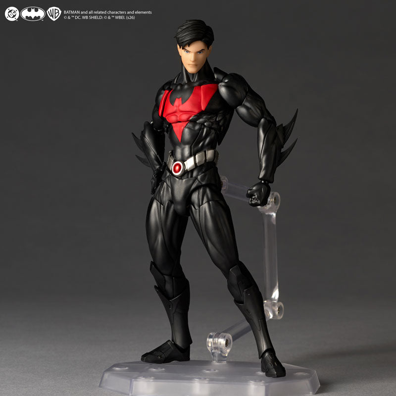 (Pre-Venta) Revoltech Amazing Yamaguchi - Batman Beyond (Classic)