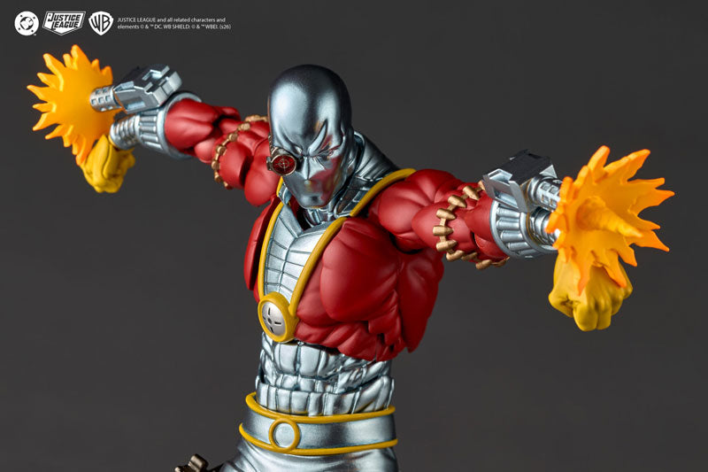 (Pre-Venta) Revoltech Amazing Yamaguchi - Deadshot