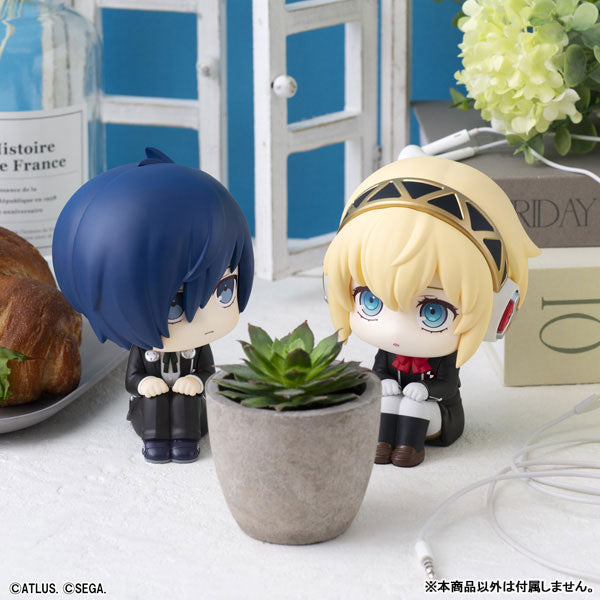 (Pre-Venta) LookUp - Aigis