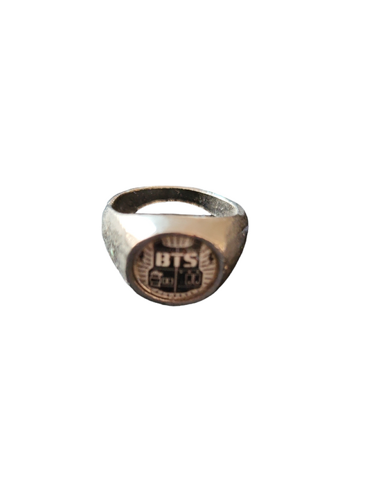 Anillo BTS logo #1