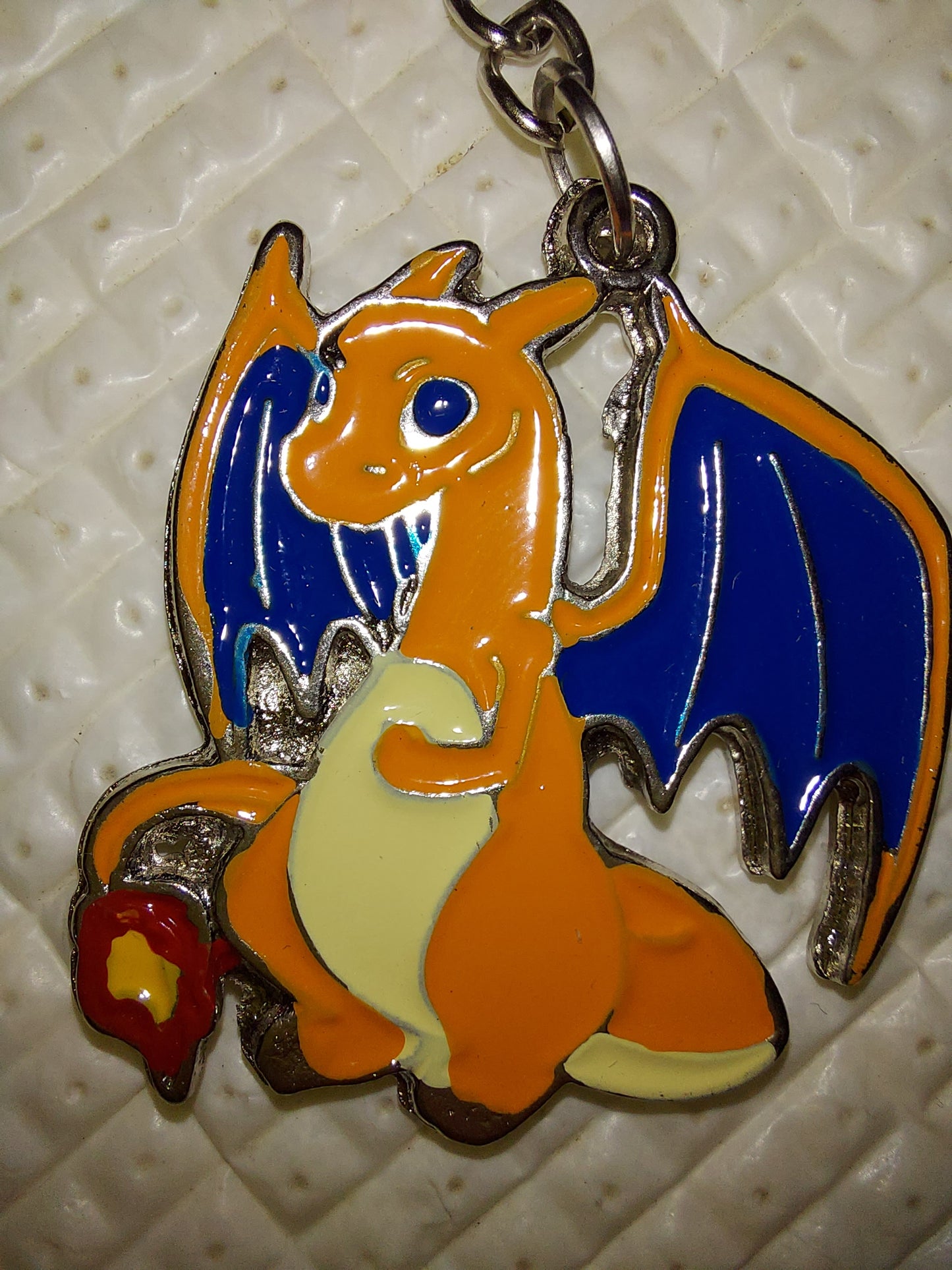 Charizard (colgante o llavero)