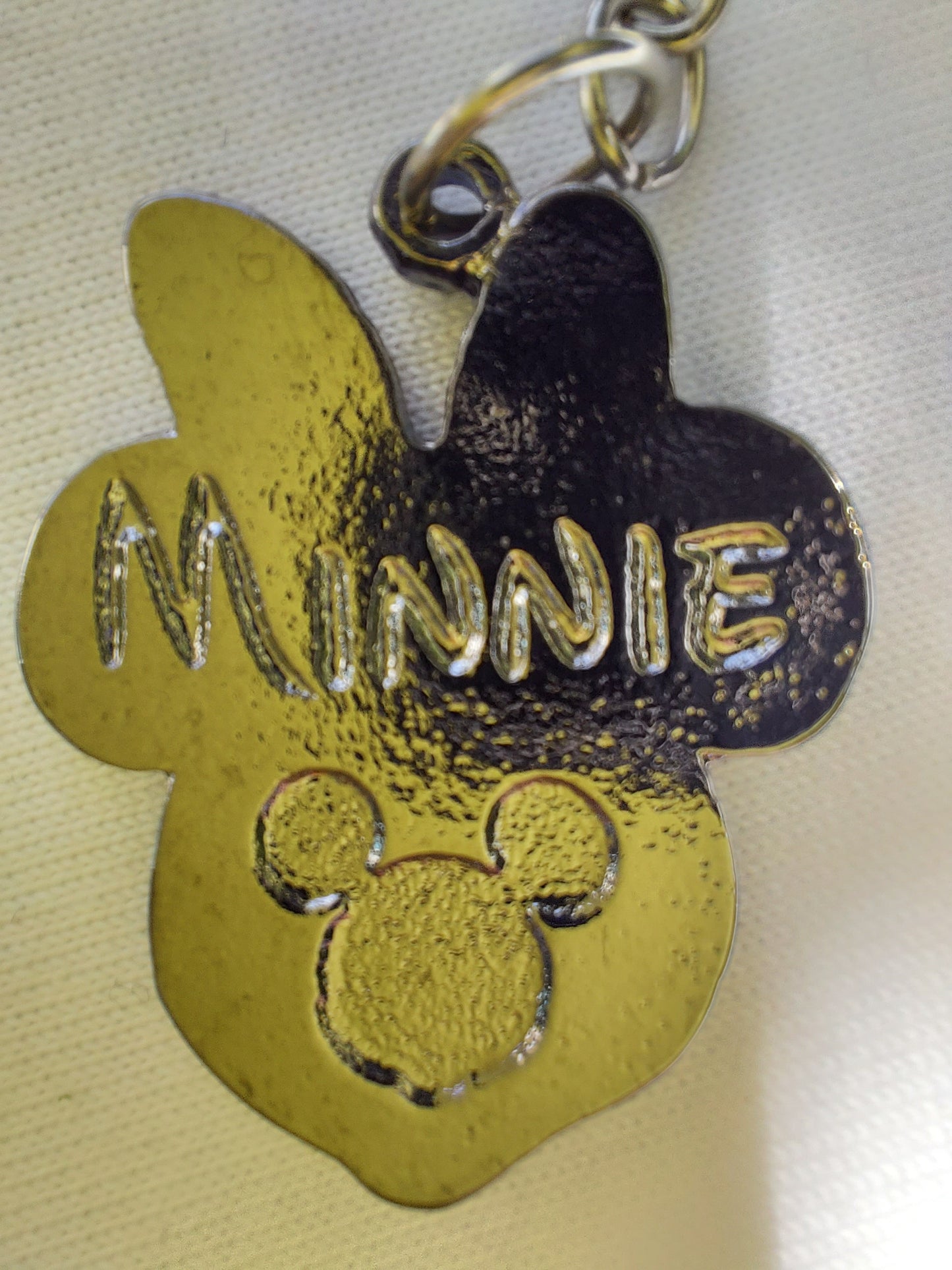 Minnie Mouse (colgante o llavero)