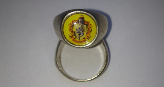 Anillo Casa Hufflepuff