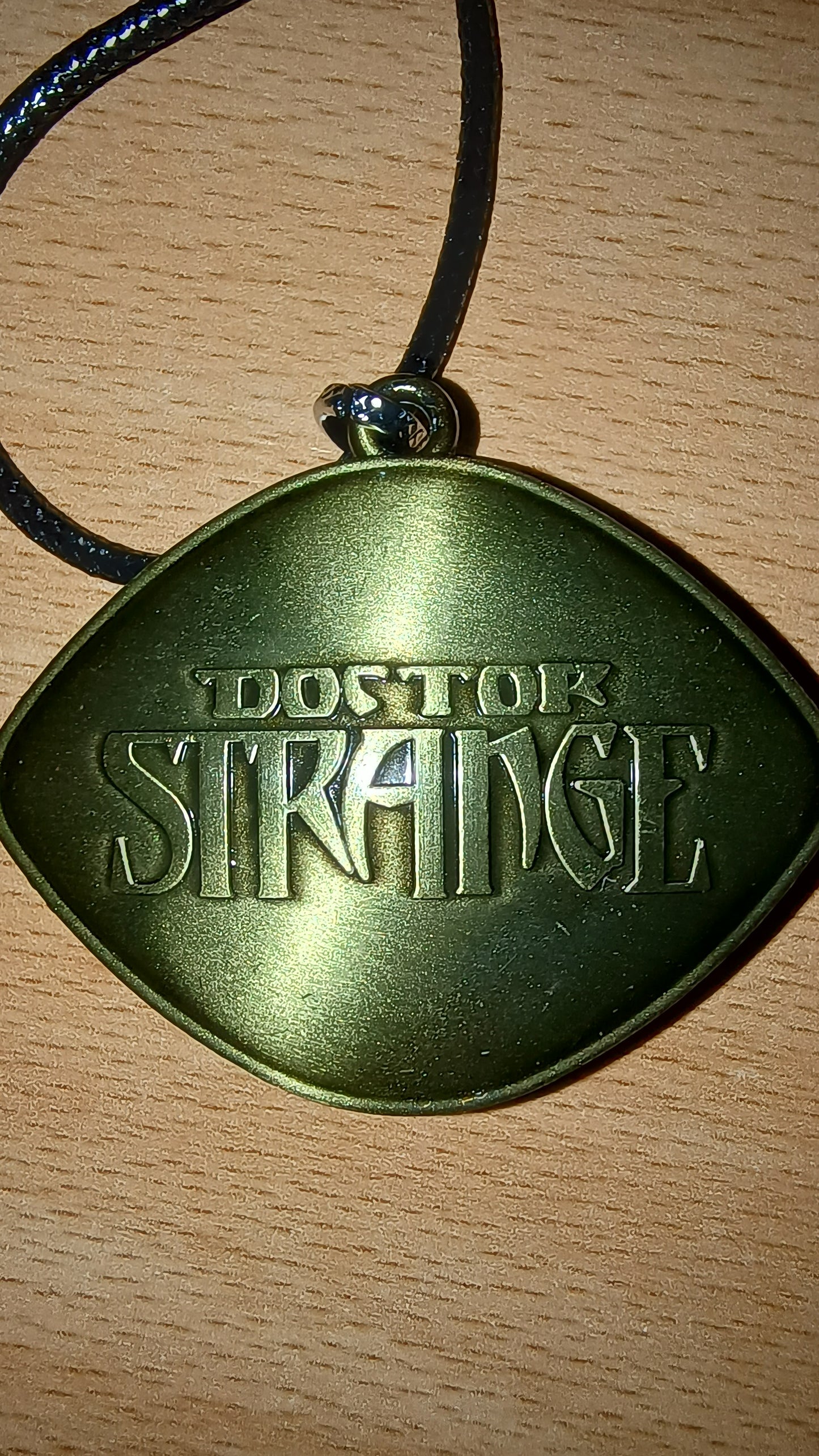 Colgante Ojo de Agamoto de Dr. Strange