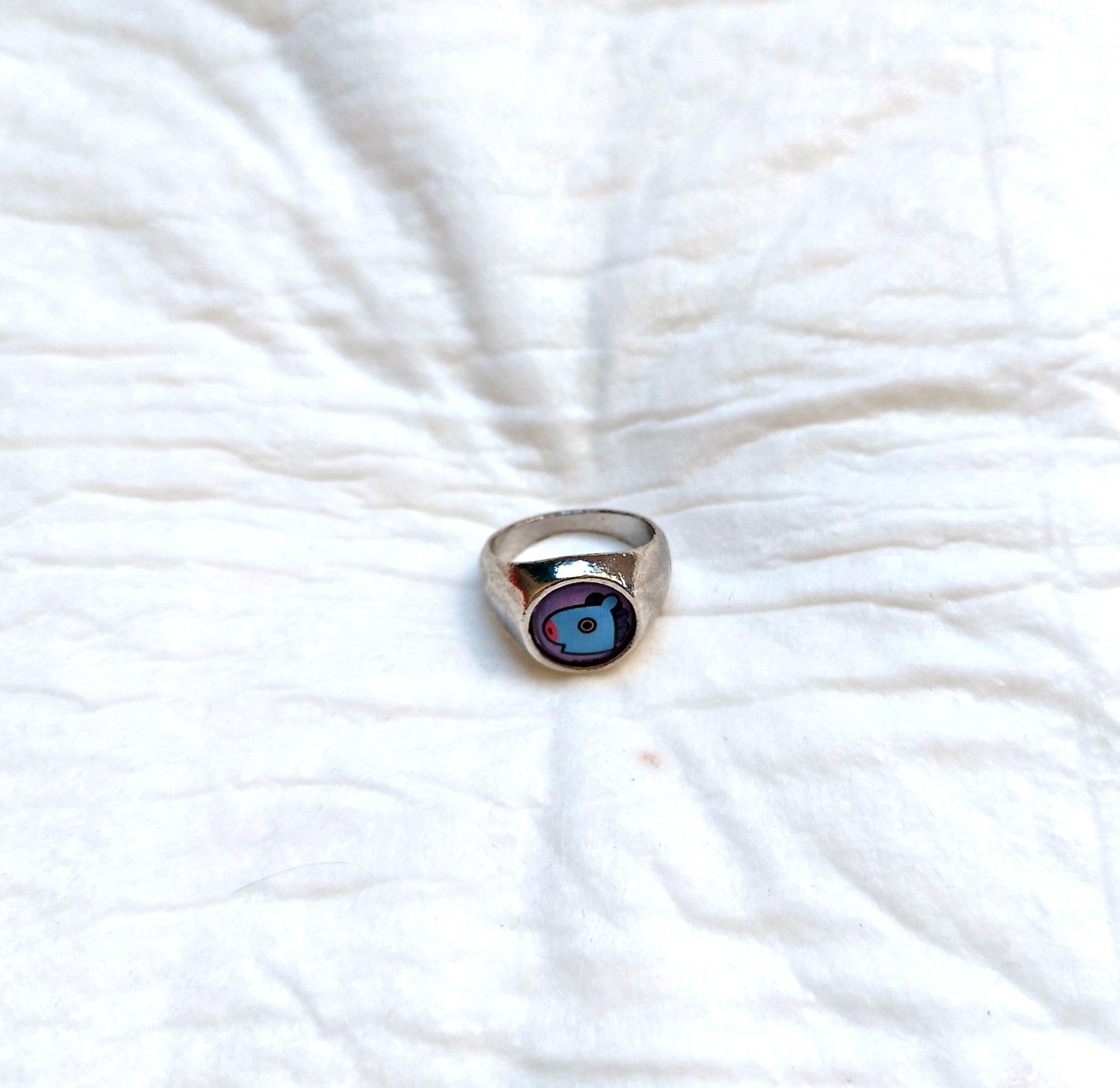 Anillo BT21 Mange